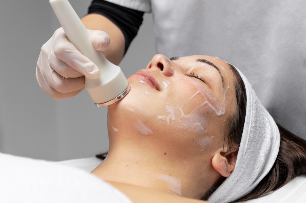 Layanan Glow Detox ENS Skin Specialist